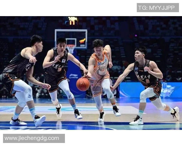 NBA球星PK大赛究竟是真人对决还是虚拟游戏体验揭秘