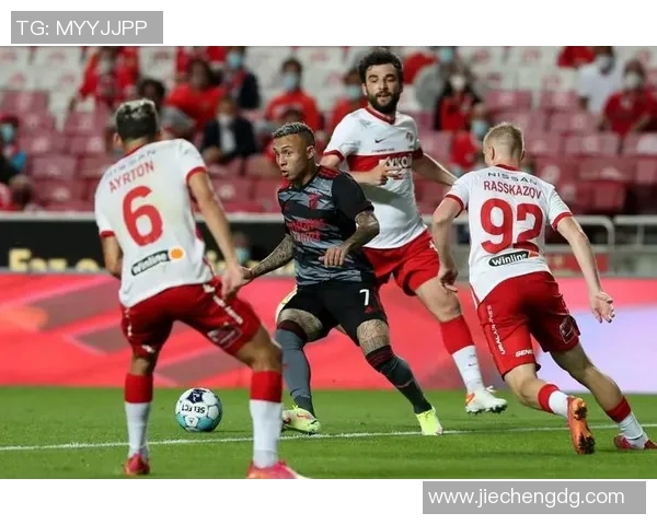 周二焦点战：世俱杯本菲卡对决拜仁慕尼黑全方位分析与展望