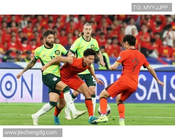 国足前瞻:荣誉之战全力争胜伊万或将调整首发阵容迎挑战 国足前瞻:荣誉之战全力争胜伊万或将调整首发阵容迎挑战